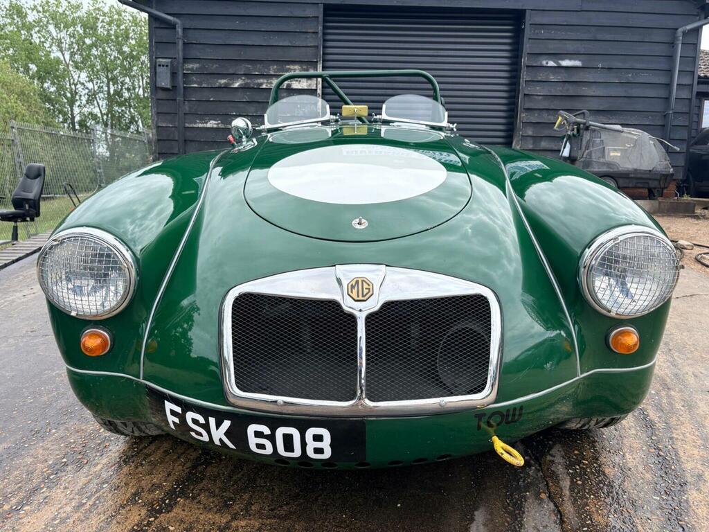 MG MGA Convertible Green #2