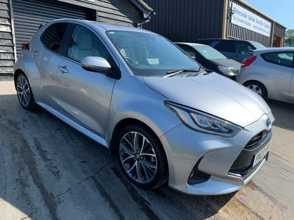 Toyota Yaris Vvt-h Excel E-cvt Euro 6 Ss PN22RMY Silver #3