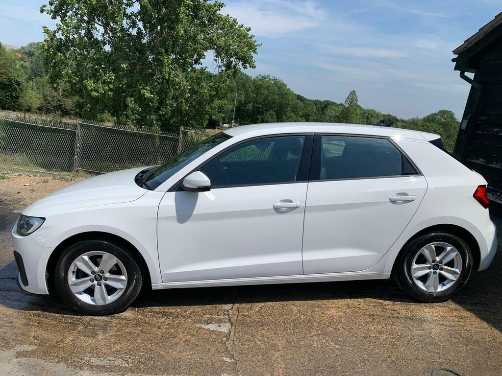 Audi A1 Tfsi 25 Technik Sportback Euro 6 Ss BV23XOM White #5