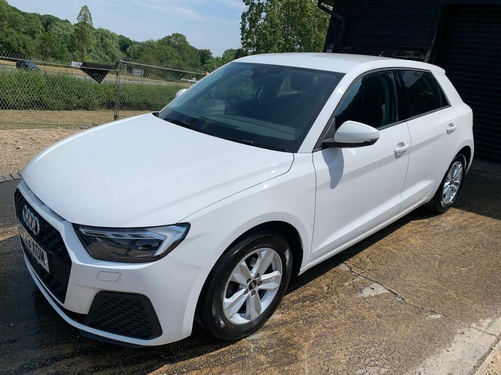 Audi A1 Tfsi 25 Technik Sportback Euro 6 Ss White