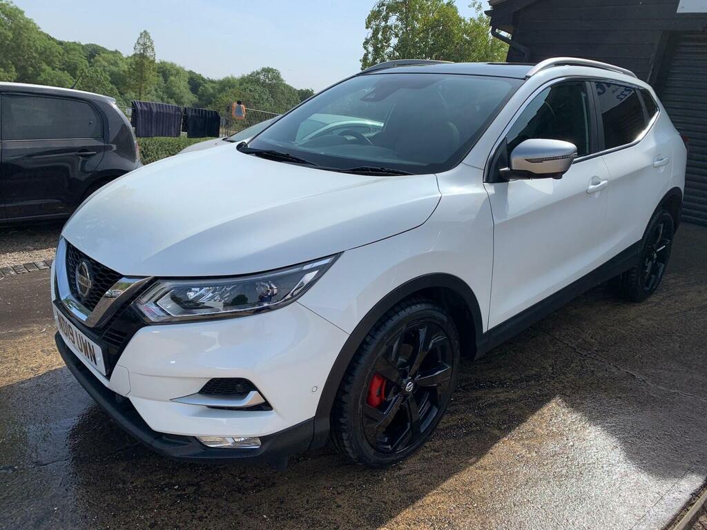 Nissan Qashqai Dig-t Tekna Euro 6 Ss White