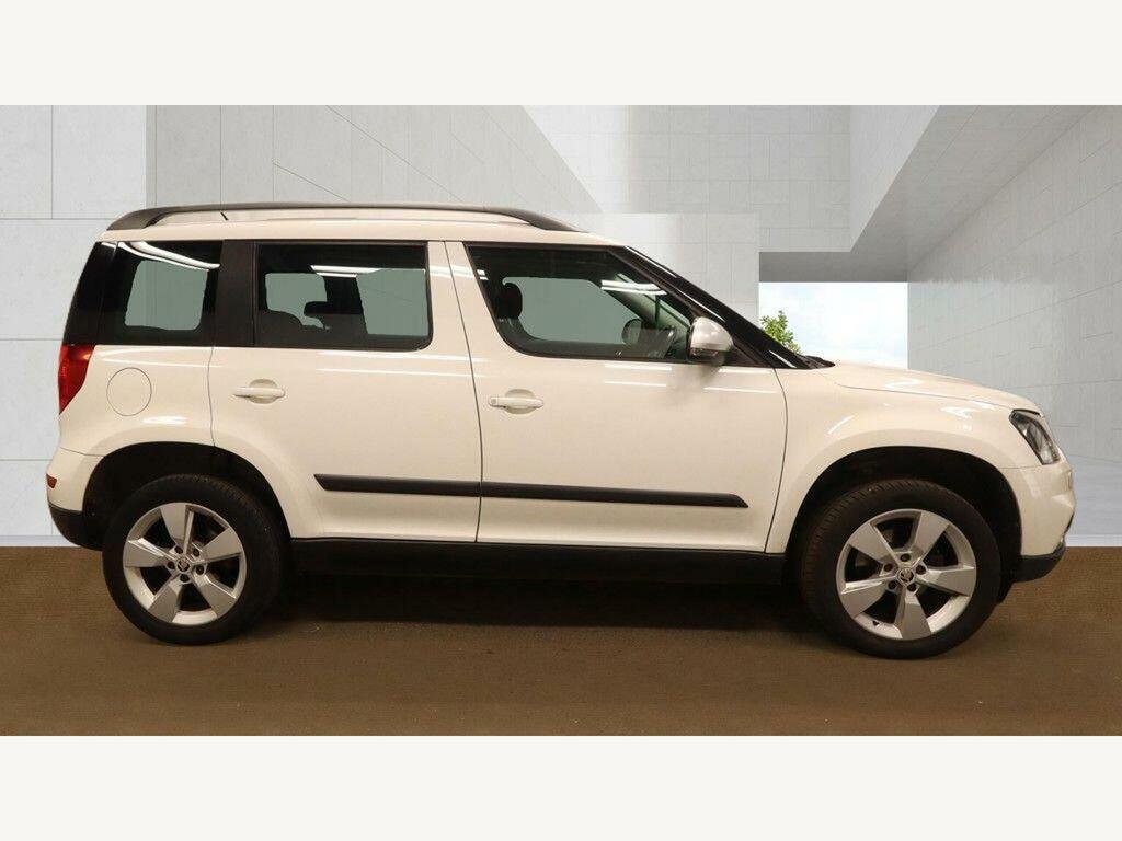Skoda Yeti Yeti Outdoor Laurenklement Tdi Cr 4X4 Black #8
