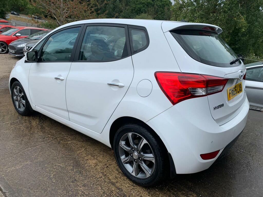 Hyundai Ix20 Blue Drive Se Euro 6 Ss White #4