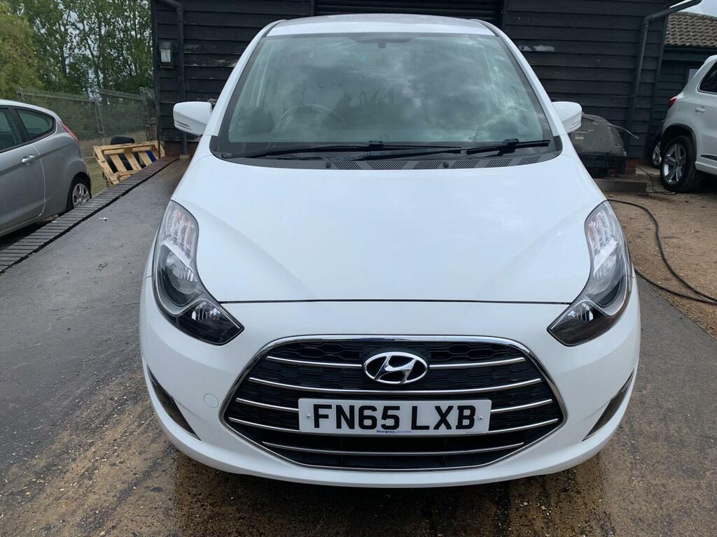 Hyundai Ix20 Blue Drive Se Euro 6 Ss White #2