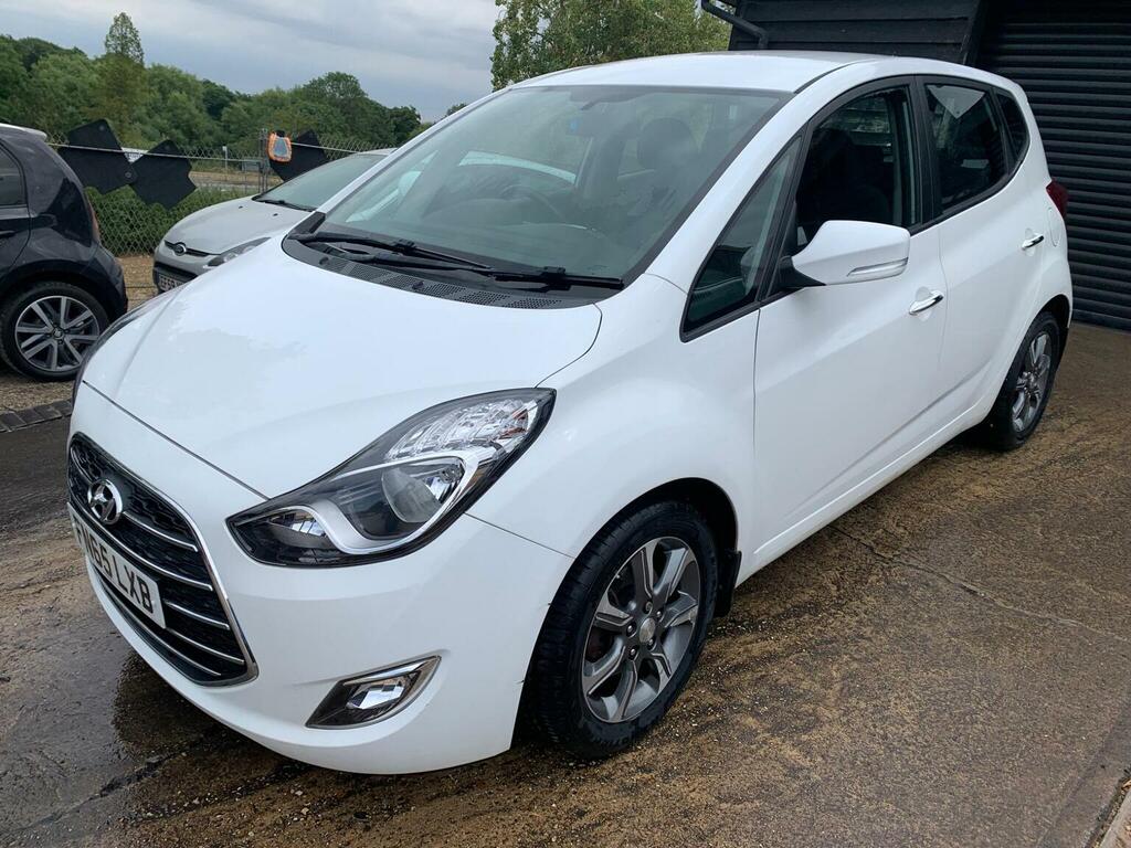 Hyundai Ix20 Blue Drive Se Euro 6 Ss White