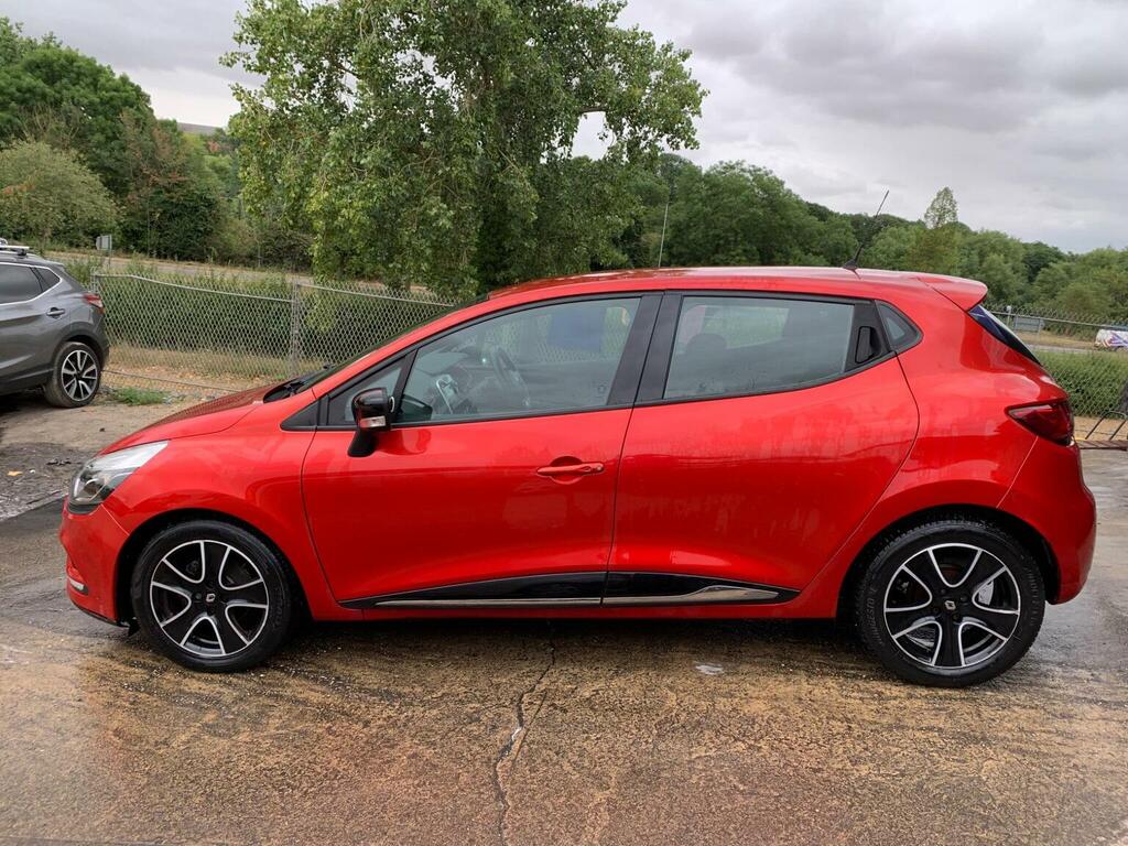 Renault Clio 16V Dynamique Nav Euro 6 E7KYA Red #4