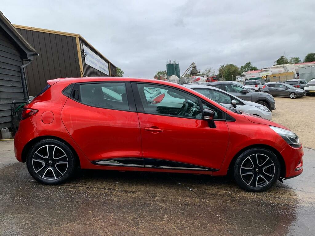 Renault Clio 16V Dynamique Nav Euro 6 E7KYA Red #5