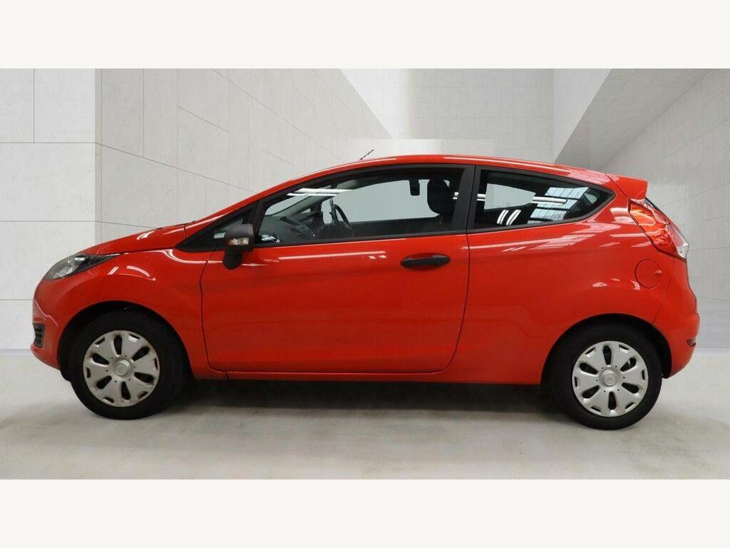 Ford Fiesta Studio Euro 5 Red #6
