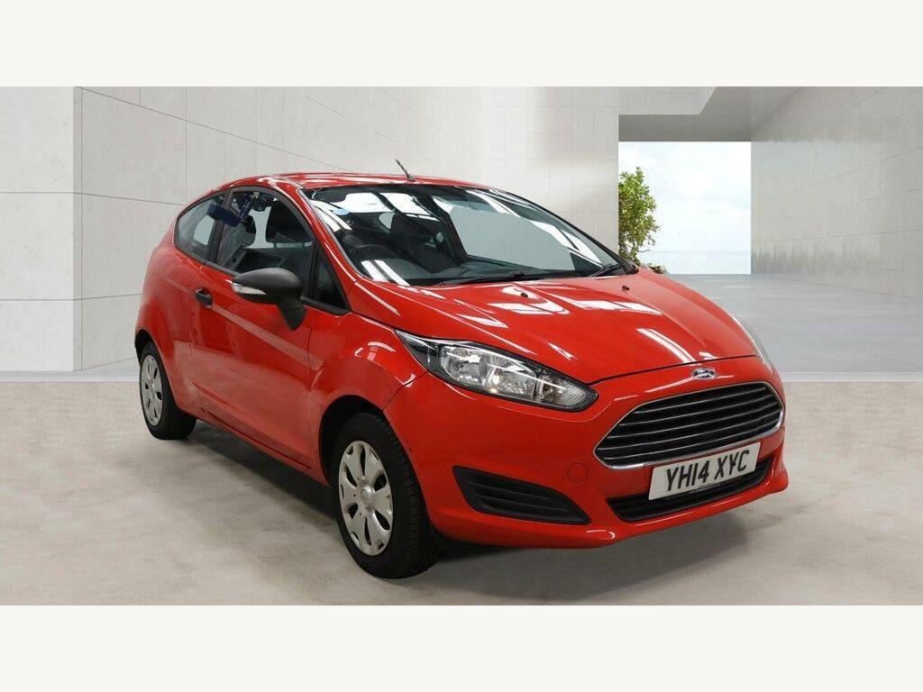 Ford Fiesta Studio Euro 5 Red #3