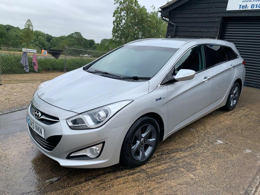 Hyundai I40 Crdi Blue Drive Style Euro 5 Ss Silver