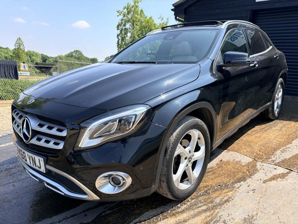 Mercedes-Benz GLA Class Gla200d Sport Premium Plus 7G-dct Euro 6 Ss 5 Black