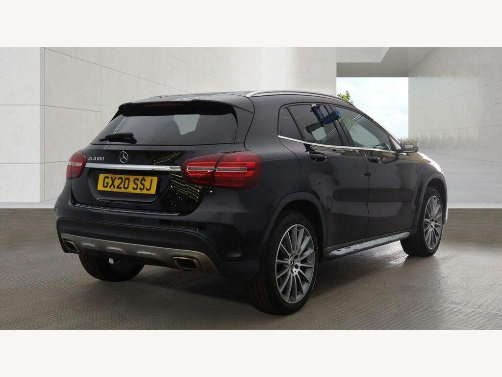 Mercedes-Benz GLA Class Gla180 Amg Line Edition 7G-dct Euro 6 Ss Black #4