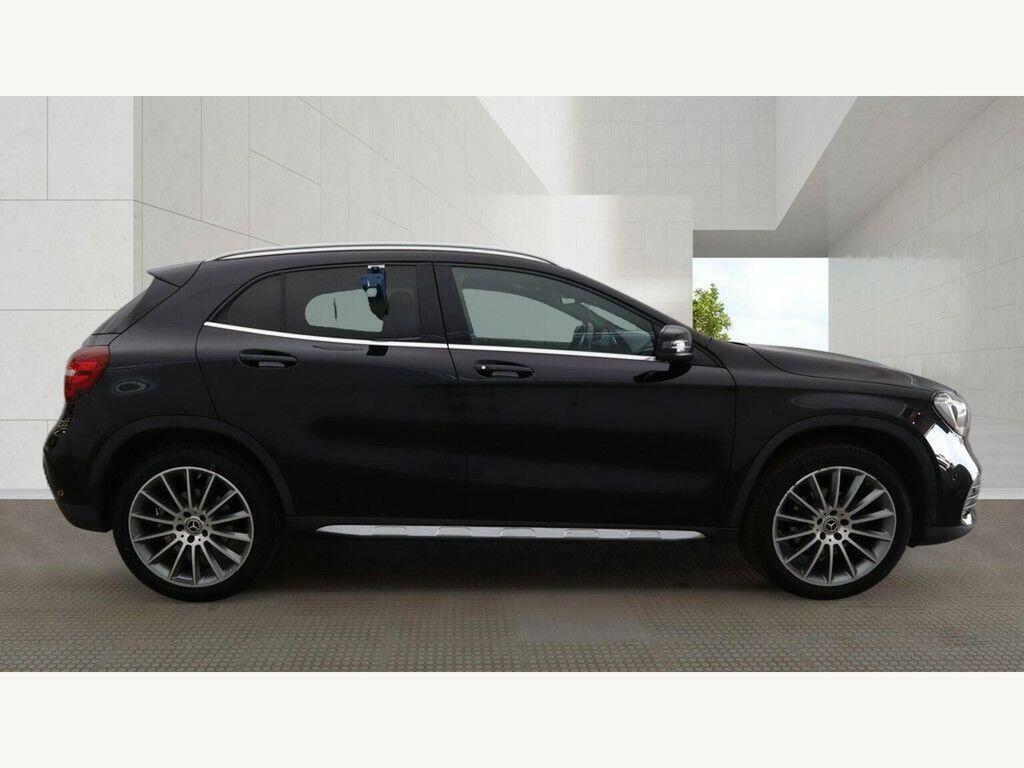 Mercedes-Benz GLA Class Gla180 Amg Line Edition 7G-dct Euro 6 Ss Black #6