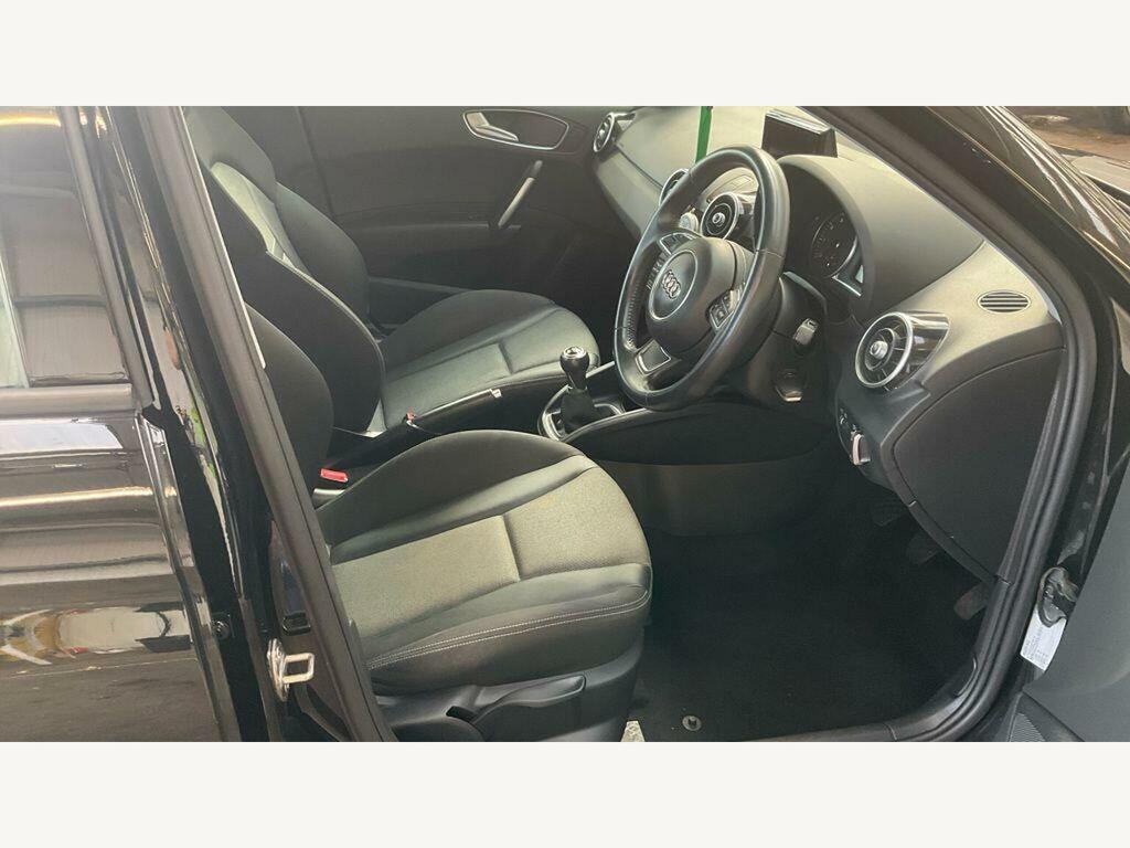 Audi A1 Sportback Tfsi Sport Nav Black #10