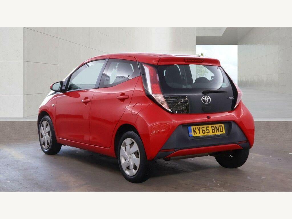 Toyota Aygo Hatchback 1.0 Silver #2