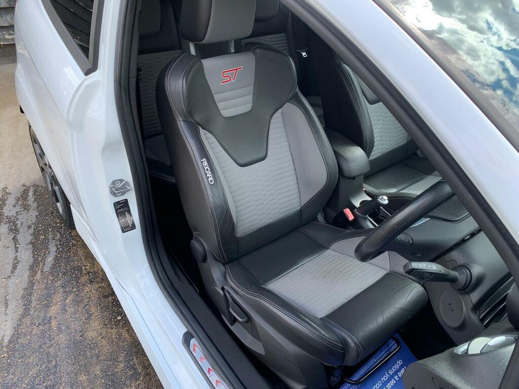 Ford Fiesta 1.0T Ecoboost Titanium White #12