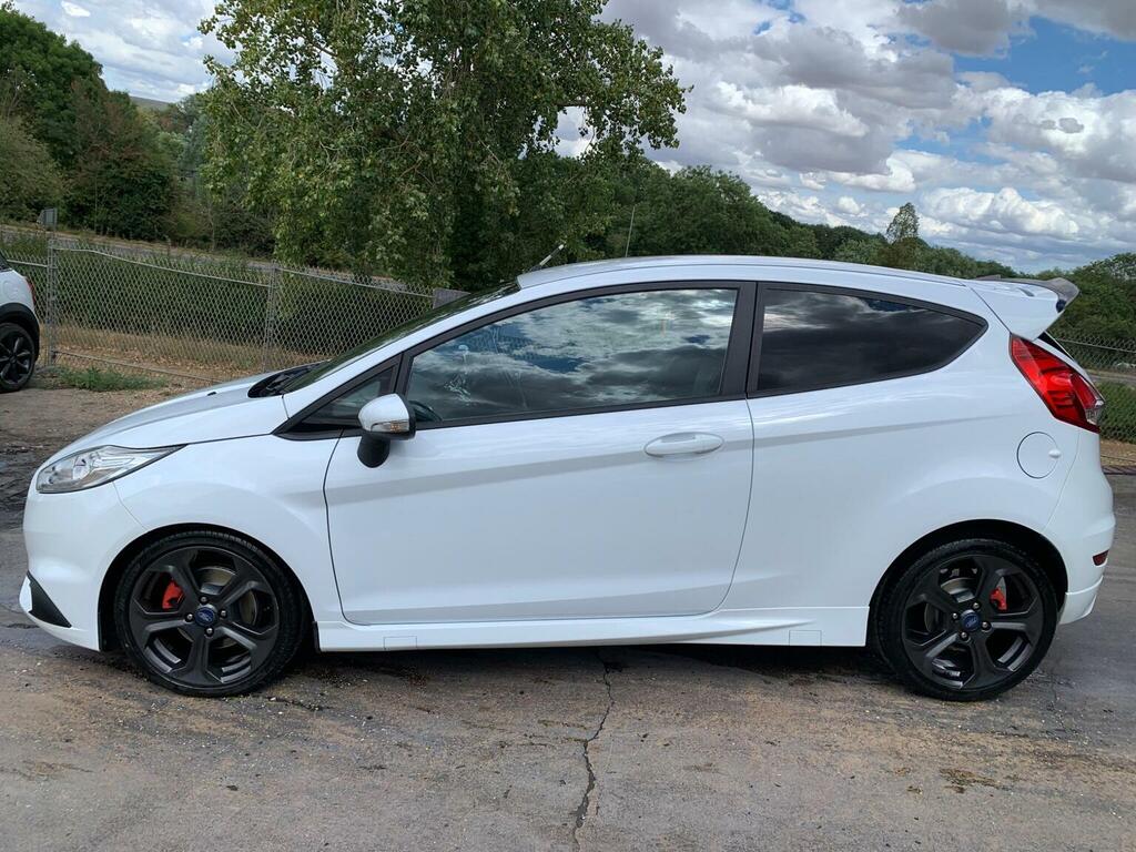 Ford Fiesta 1.0T Ecoboost Titanium White #5