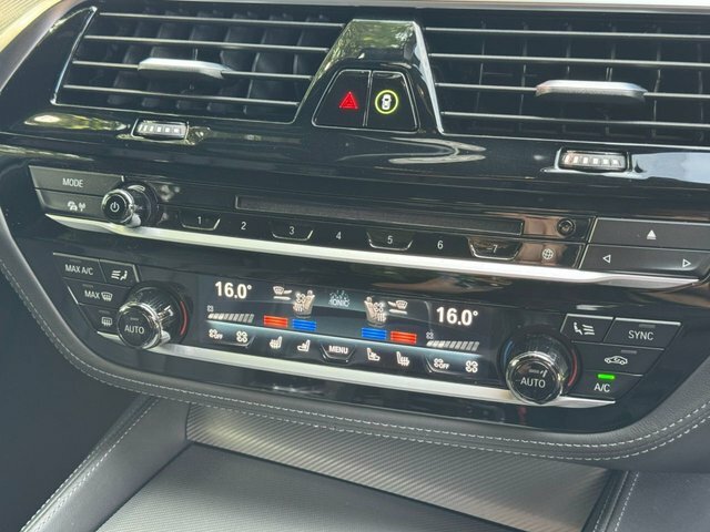 BMW M5 4.4 V8 Gpf Saloon Steptronic Xdrive Eur Blue #30