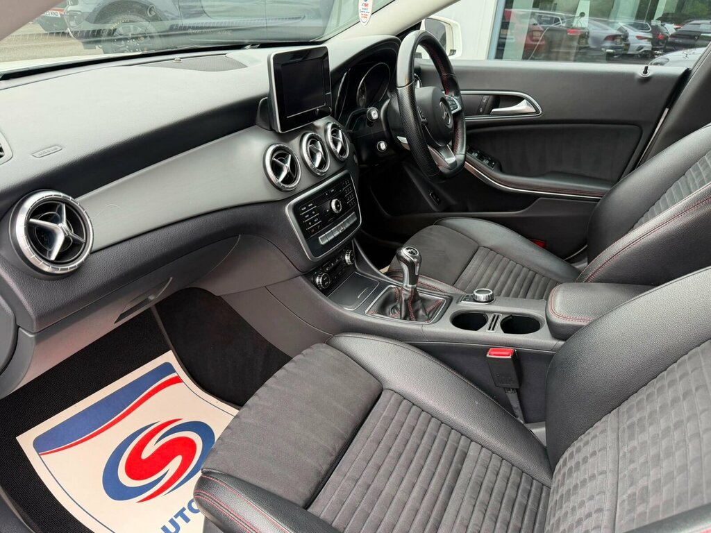 Mercedes-Benz CLA Class 1.6 Cla200 Amg Line Edition Coupe Euro 6 Ss #6