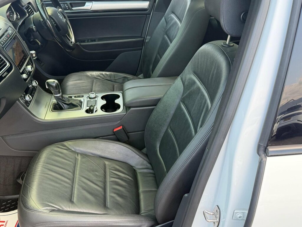 Volkswagen Touareg 3.0 Tdi V6 Bluemotion Tech R-line Tiptronic 4Wd Eu White #6