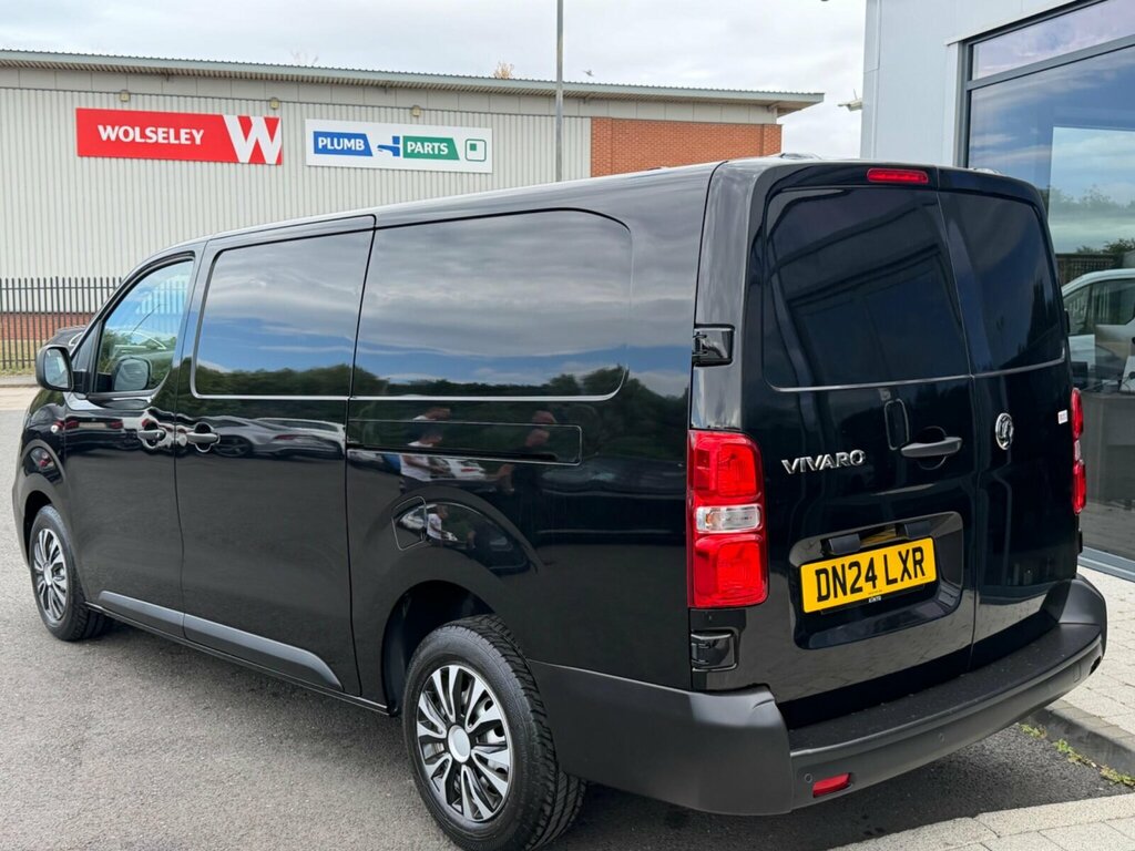 Vauxhall Vivaro 3100 2.0D 145Ps Prime H1 Van  #11