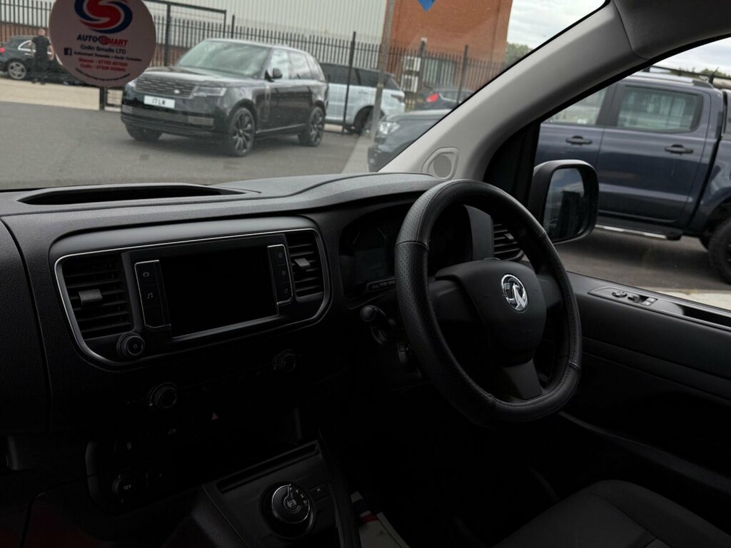Vauxhall Vivaro 3100 2.0D 145Ps Prime H1 Van  #8
