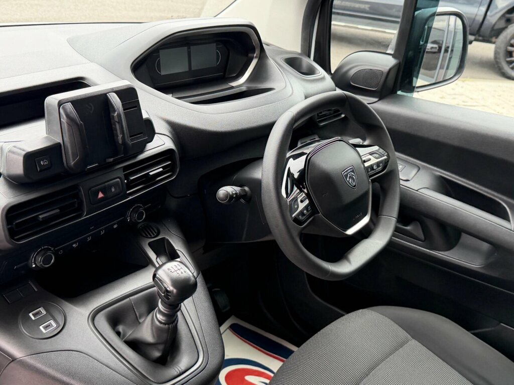 Peugeot Partner 1.5 Bluehdi 1000 Professional Standard Panel Van 5 White #11