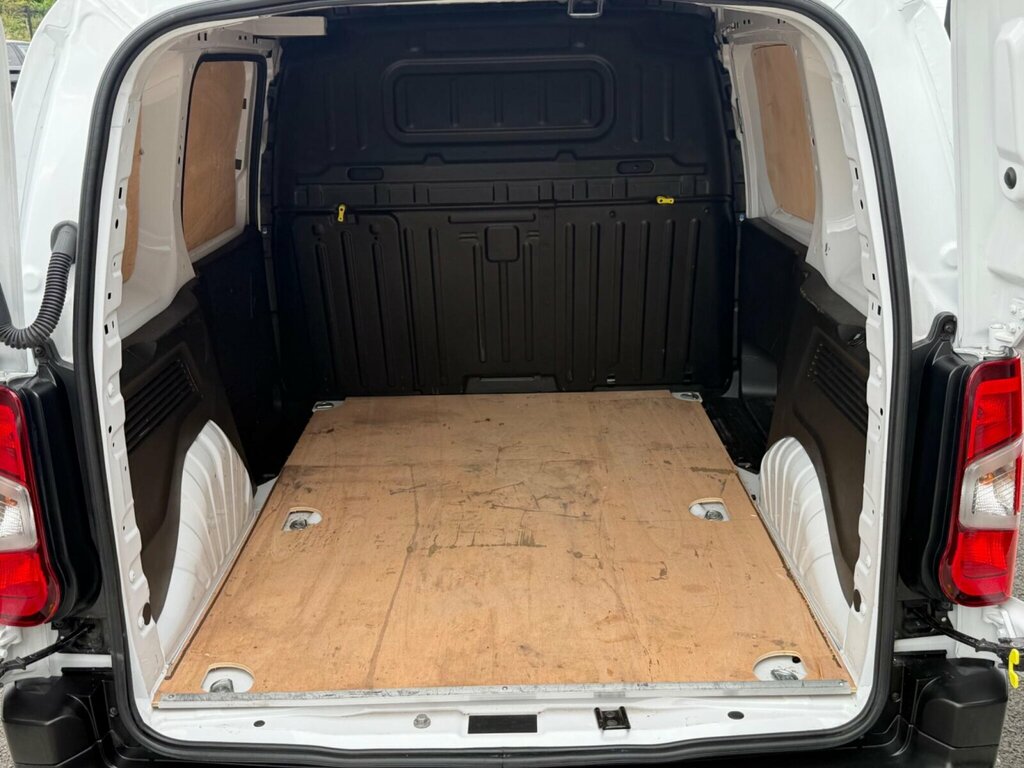 Peugeot Partner 1.5 Bluehdi 1000 Professional Standard Panel Van 5 White #10
