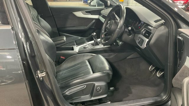 Audi A4 2019 2.0 Tfsi 35 S Line Saloon E Grey #2