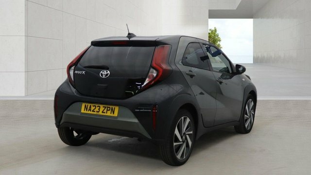 Toyota Aygo X 2023 1.0 Vvt-i Edge Hatchback Eu Green #4