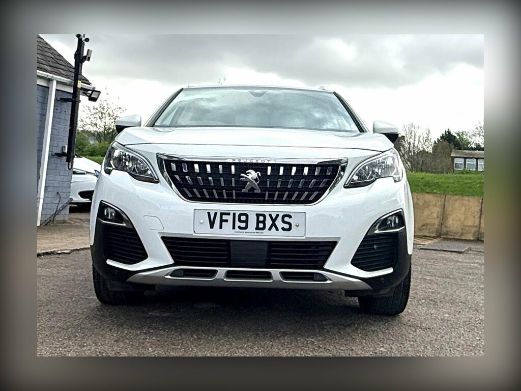 Peugeot 3008 1.2 Puretech Allure Euro 6 Ss White #4