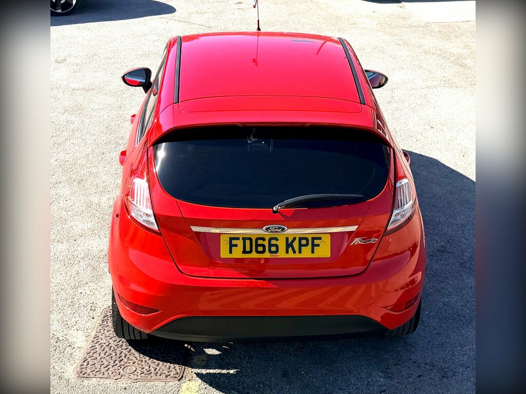 Ford Fiesta 1.5 Tdci Titanium Euro 6 Red #5