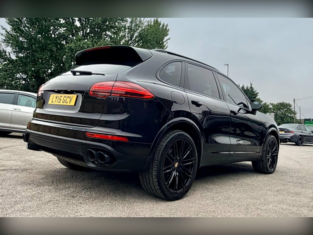 Porsche Cayenne S Grey #24