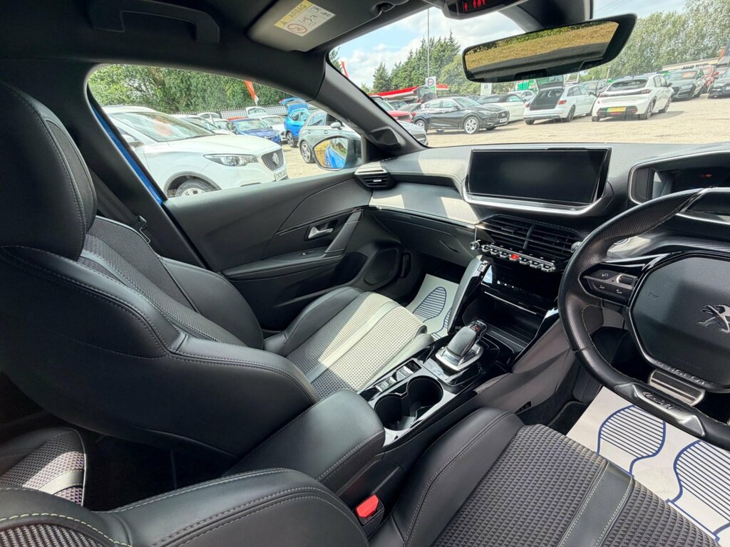 Peugeot e-208 208 Gt Ev Red #8