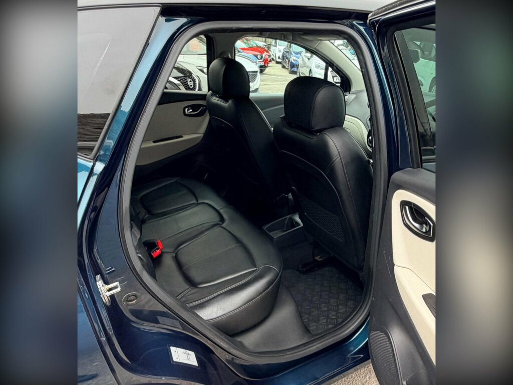 Renault Captur 1.5 Dci 90 Iconic Hatchback Black #17