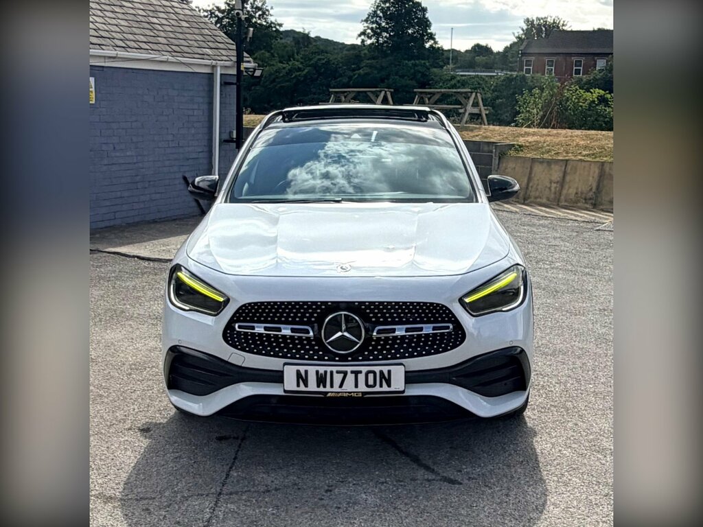 Mercedes-Benz GLA Class 2.0 Gla220d Amg Line Night Edition Premium Plus White #4