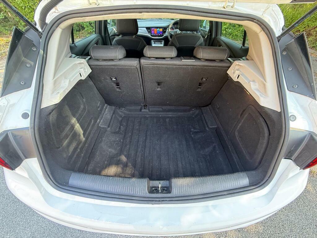 Vauxhall Astra 1.4I Turbo Design Sports Tourer Euro 6 White #19