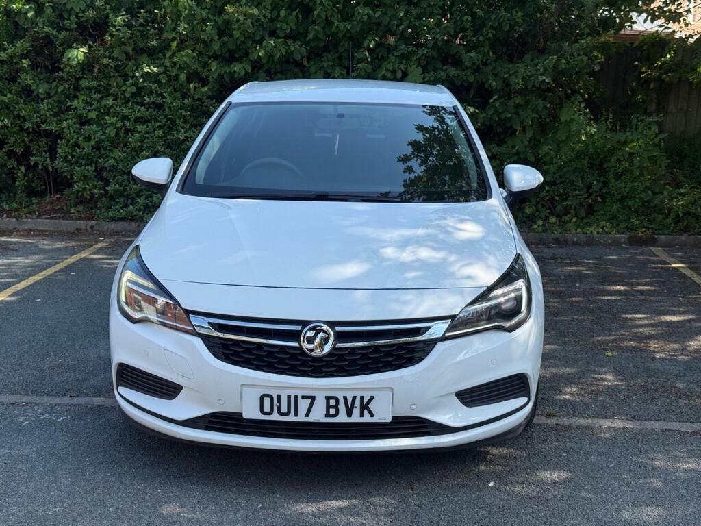 Vauxhall Astra 1.6 Cdti Blueinjection Design Hatchback #3