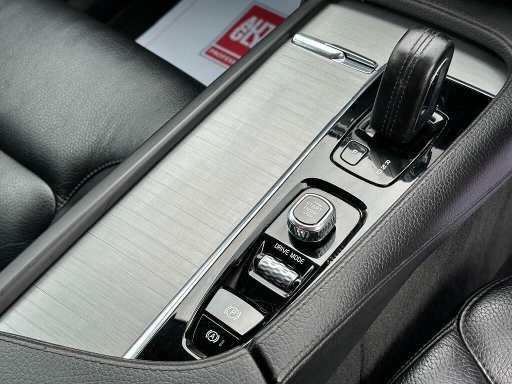 Volvo XC90 B5 R-design Awd Mhev Blue #26