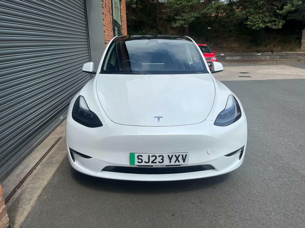 Tesla Model Y Dual Motor Long Range 4Wde White #5