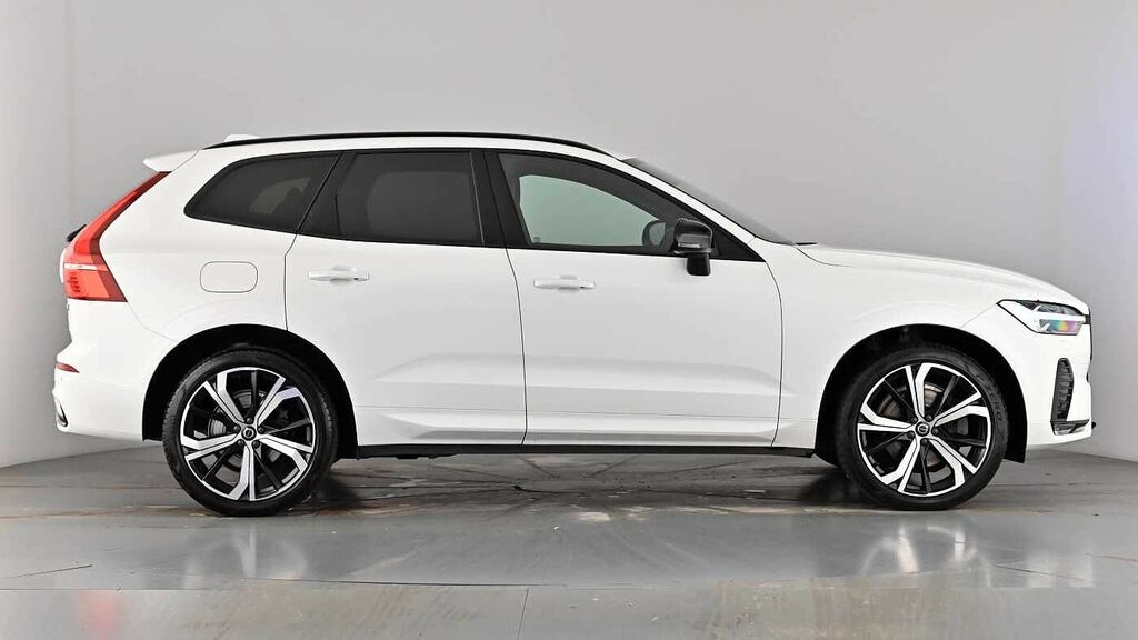 Volvo XC60 R-design, B5 Awd Mild Hybrid CK71VOC White #3