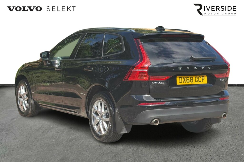 Volvo XC60 T5 Awd Momentum DX68OCP Black #5
