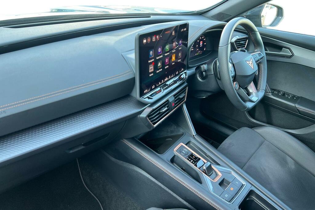 Cupra Formentor 1.5 Etsi 150 V2 Dsg KS75CWX Black #2