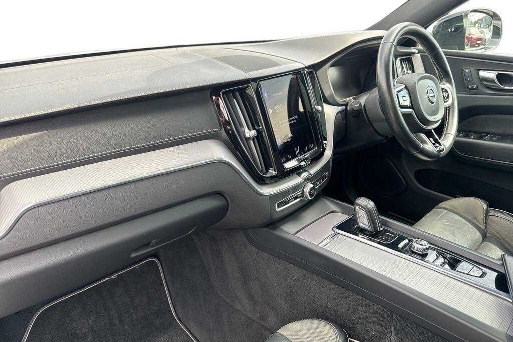 Volvo XC60 R-design Pro, B4 Mild Hybrid Silver #3
