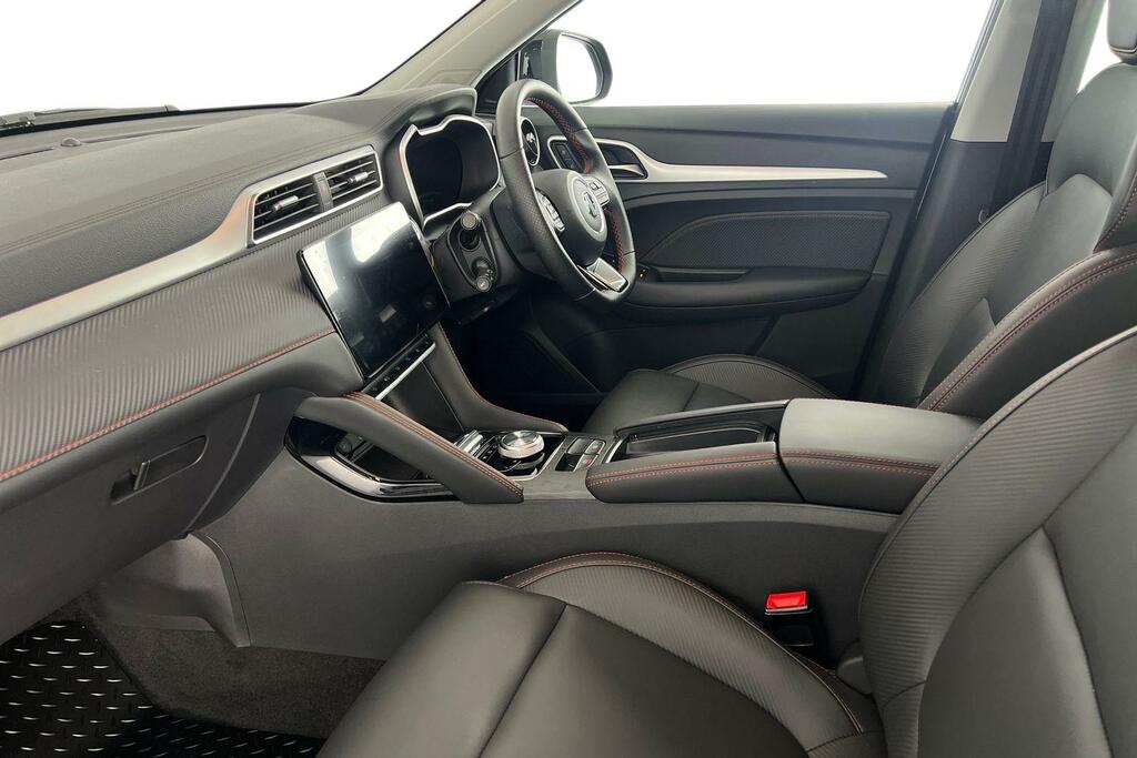 MG ZS 51.1Kwh Trophy Connect #2