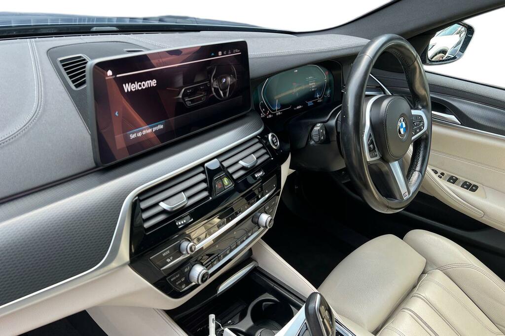 BMW 5 Series 2.0 520D Mht M Sport Touring Steptronic Euro 6 S #2