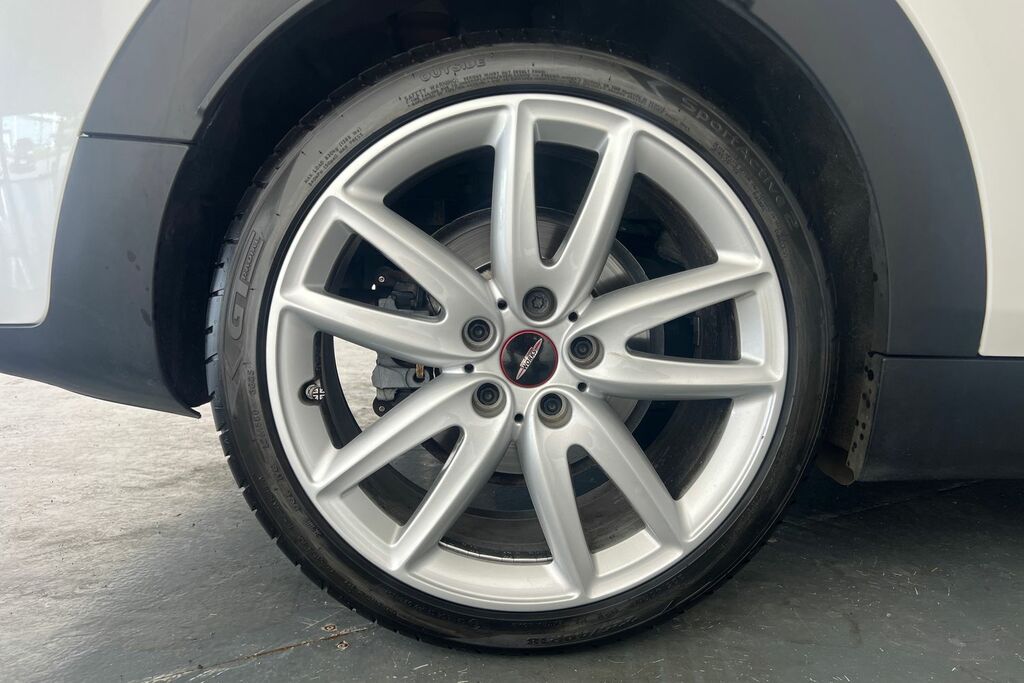 Mini Clubman 1.5 Cooper Exclusive Premium Plus 6Dr  #24