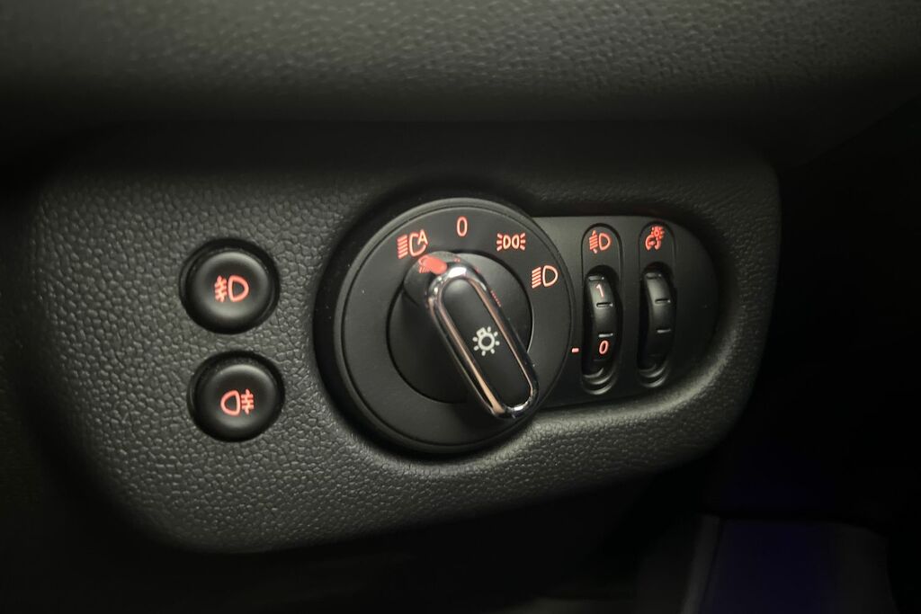 Mini Clubman 1.5 Cooper Exclusive Premium Plus 6Dr  #33