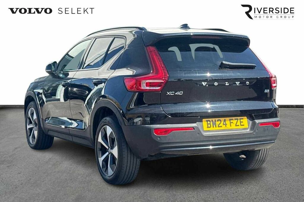 Volvo XC40 Plus, B3 Mild Hybrid, Dark BW24FZE Black #6