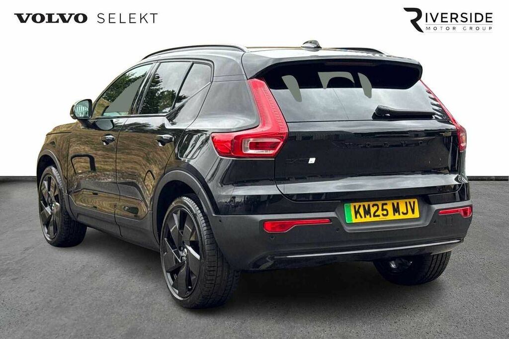 Volvo EX40 Black Edition Ultra, Twin Motor Performance, Elect Black #5